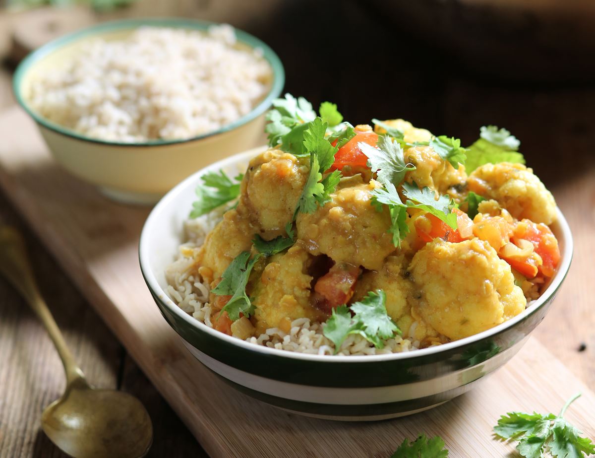 Creamy Coconut, Cauliflower & Lentil Curry