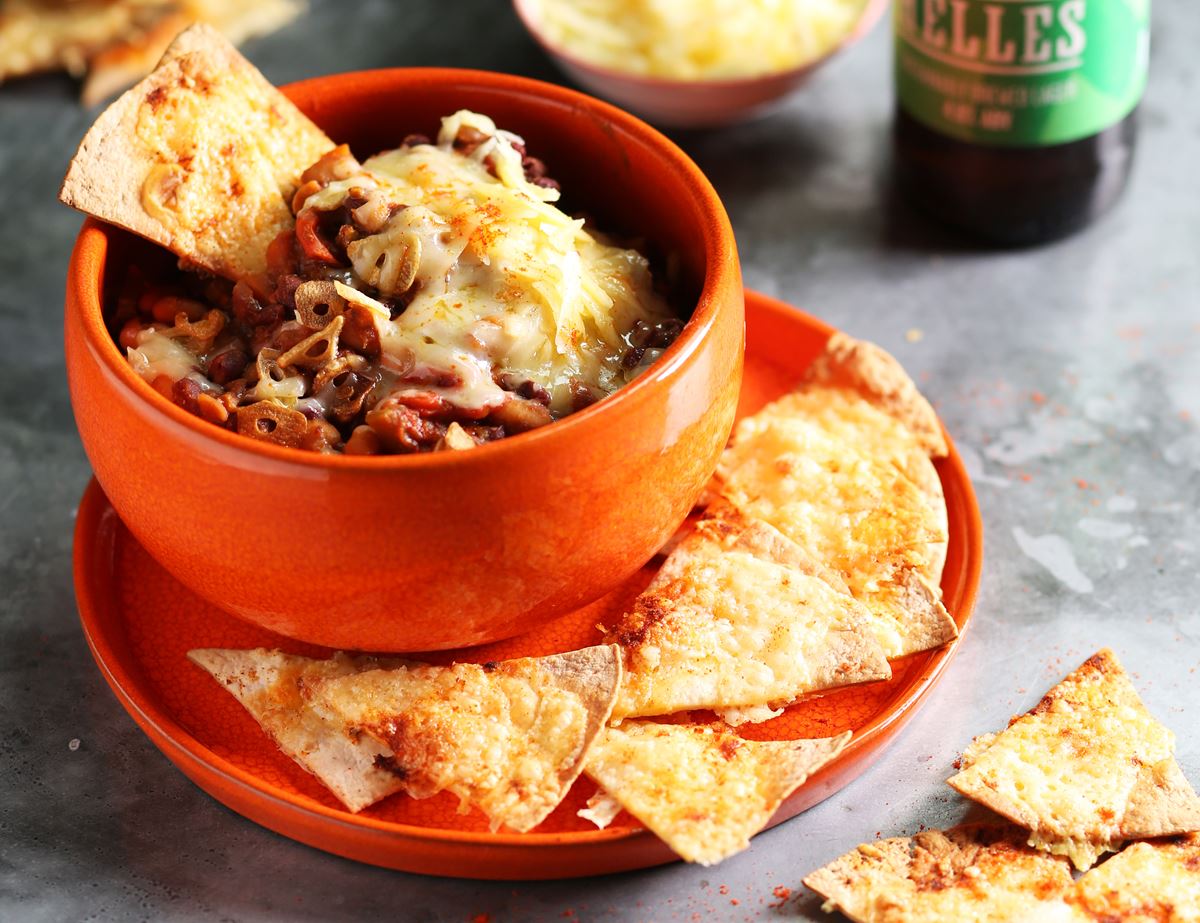 Mexican Big Bean Chilli with Cheesy Nacho Chips