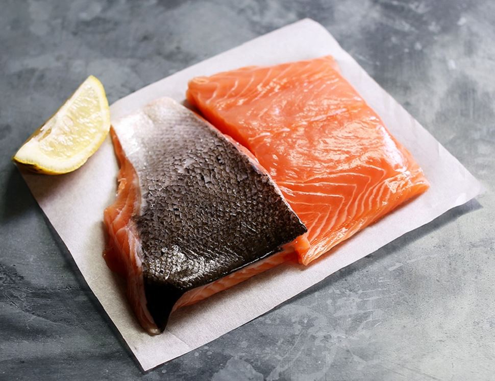 Salmon Fillets, Organic Farmed, pack of 2 (260g)