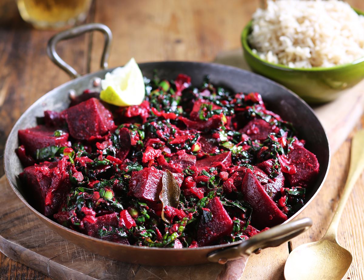 Beetroot curry deals