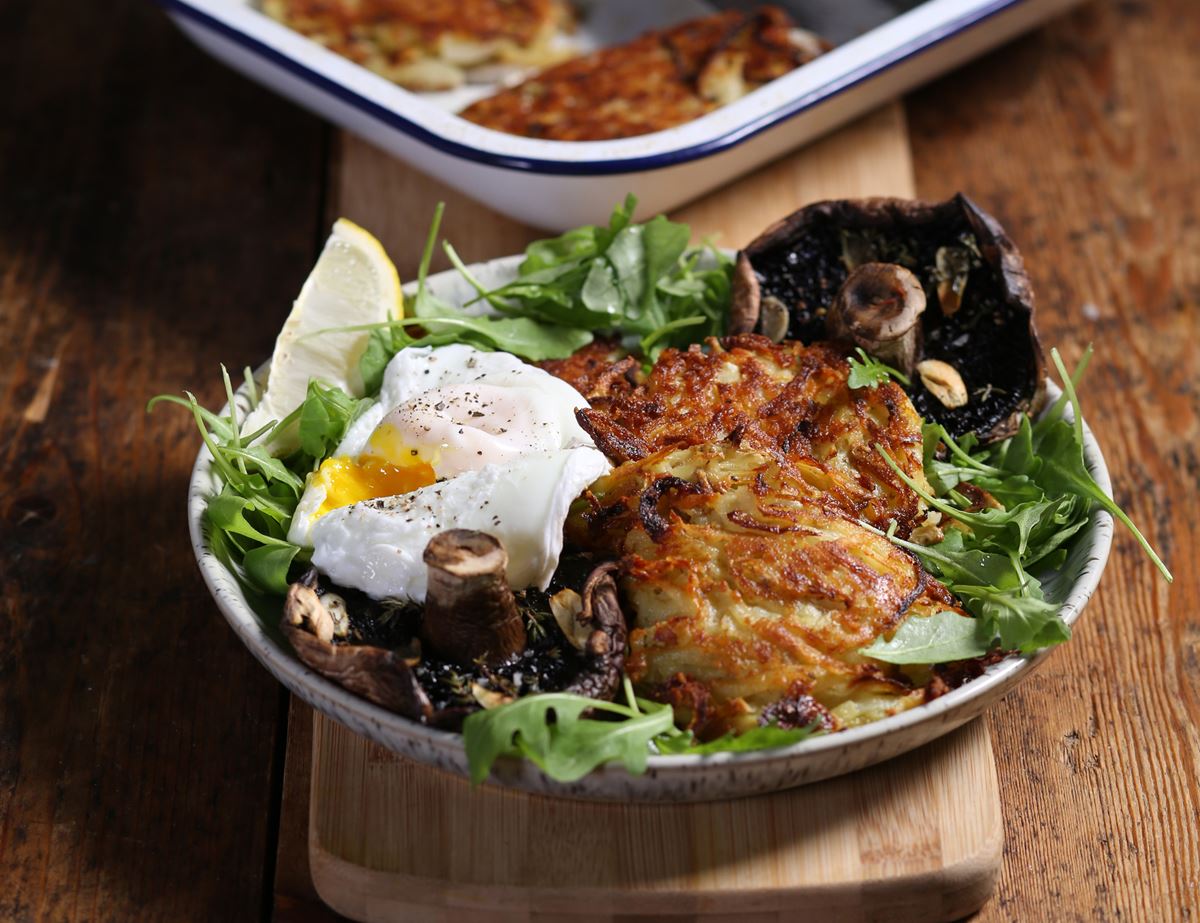 Cheesy Röstis with Poached Eggs & Roasted Portobellos