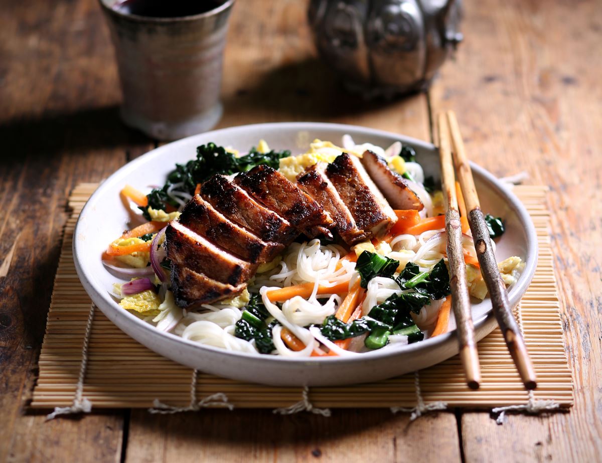 Quick Chinese Barbecue Pork Noodles