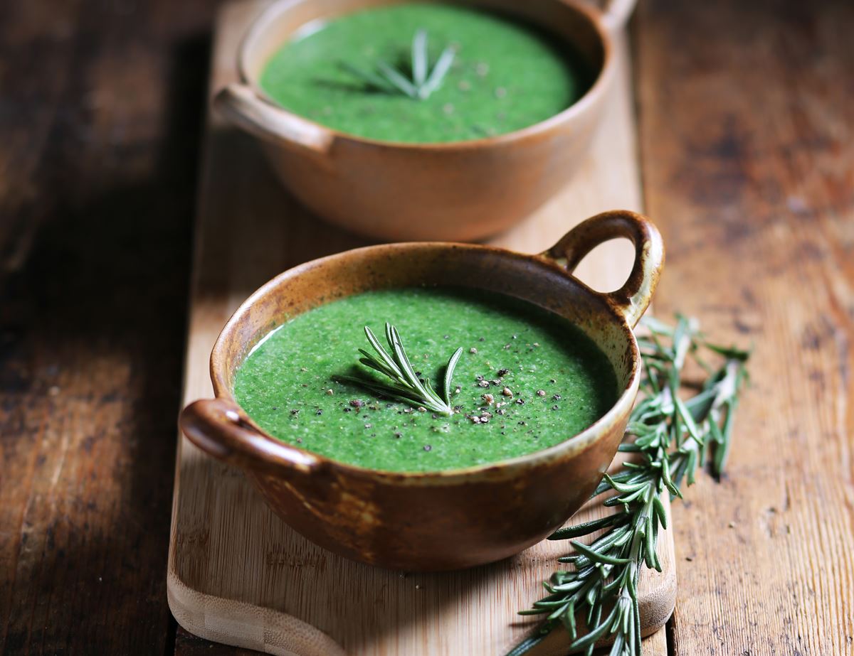 Roasted Garlic, Spinach & Buckwheat Soup