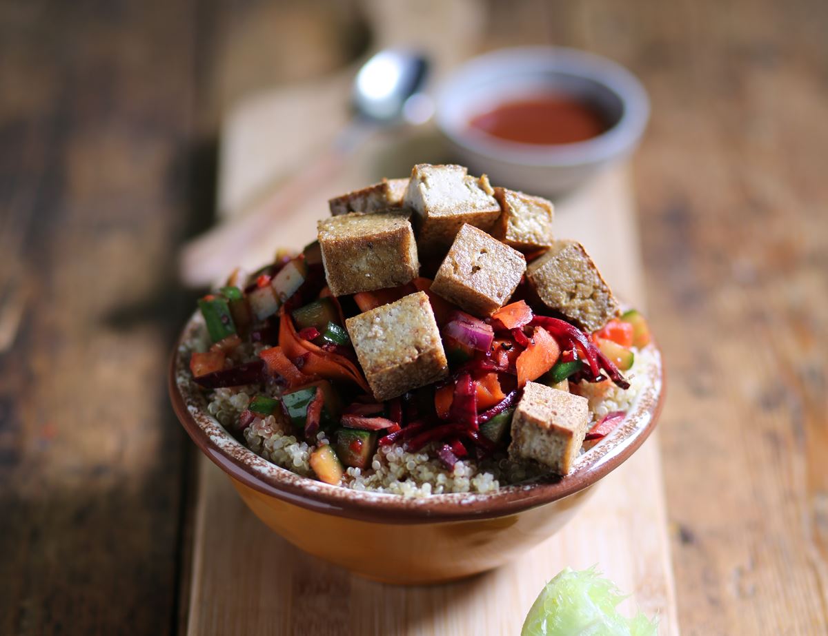 Hawaiian Sesame & Quinoa Poke Bowl