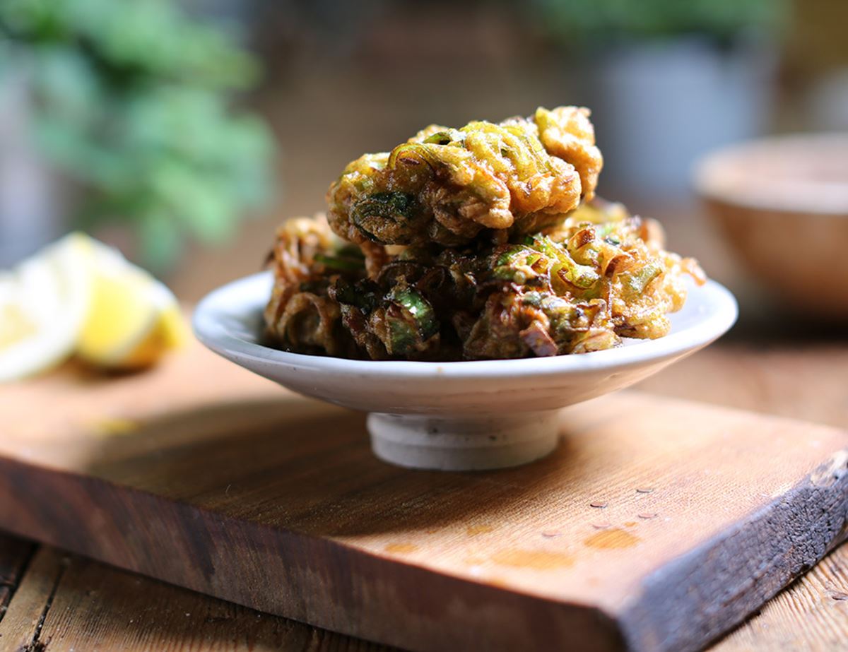 Spiced Coconut & Leek Bhajis