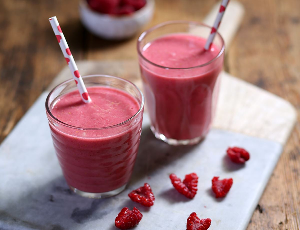 Coconut & Raspberry Kiss Smoothie