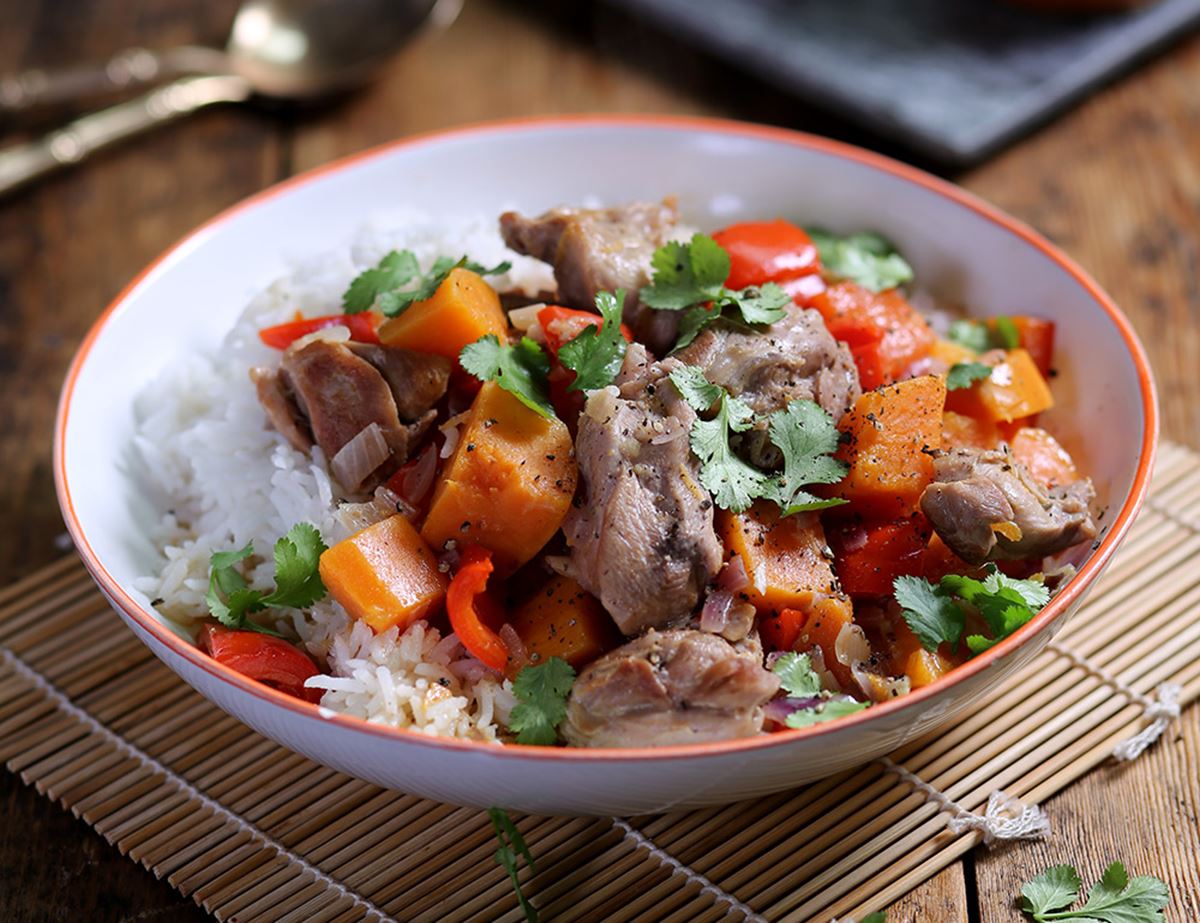 Slow Cooker Thai Red Chicken Curry & Rice