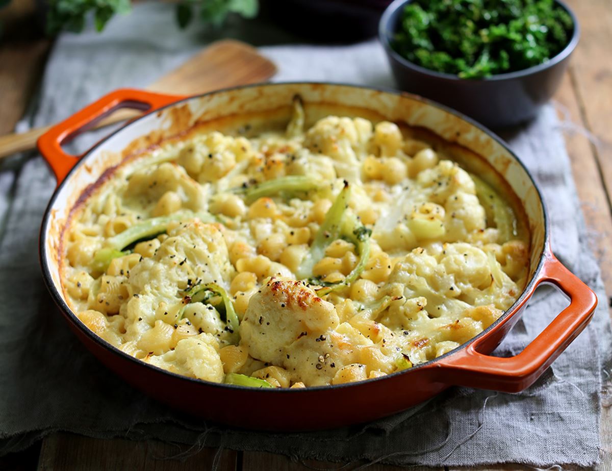 Golden Cauliflower Mac & Cheese