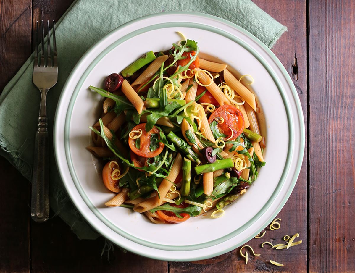 Speedy Spring Penne with Asparagus & Black Olives