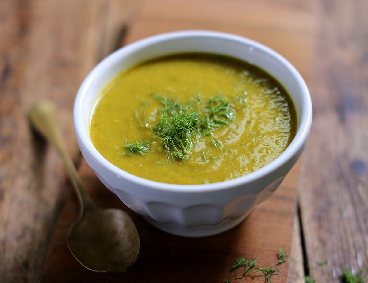 Courgette, Fennel & Turmeric Soup