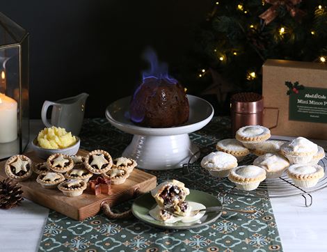 Traditional Christmas Pudding, in Ceramic Bowl, Organic, Abel & Cole (500g)