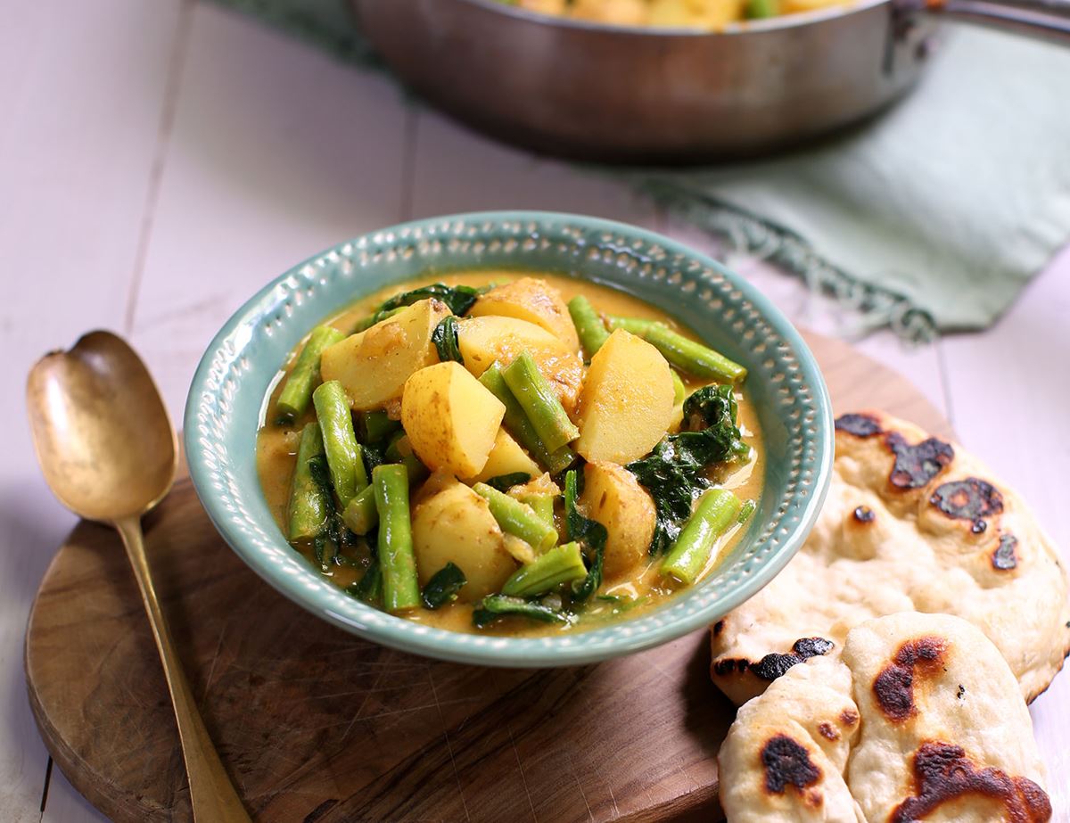 New Potato & French Bean Curry with Flat Breads