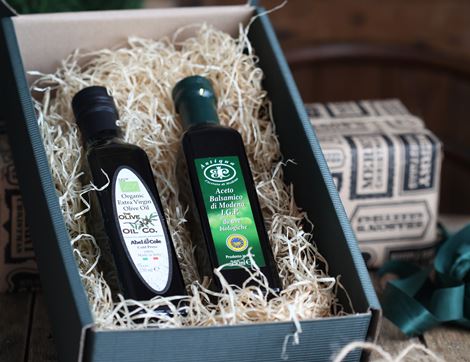 Olive Oil & Balsamic Vinegar Box