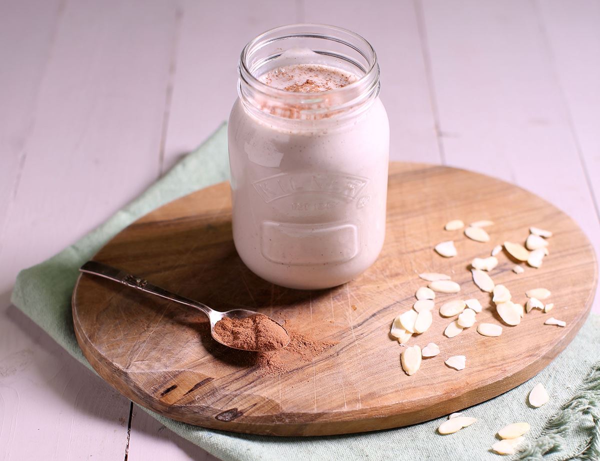 Tahini & Cinnamon Swirl Smoothie