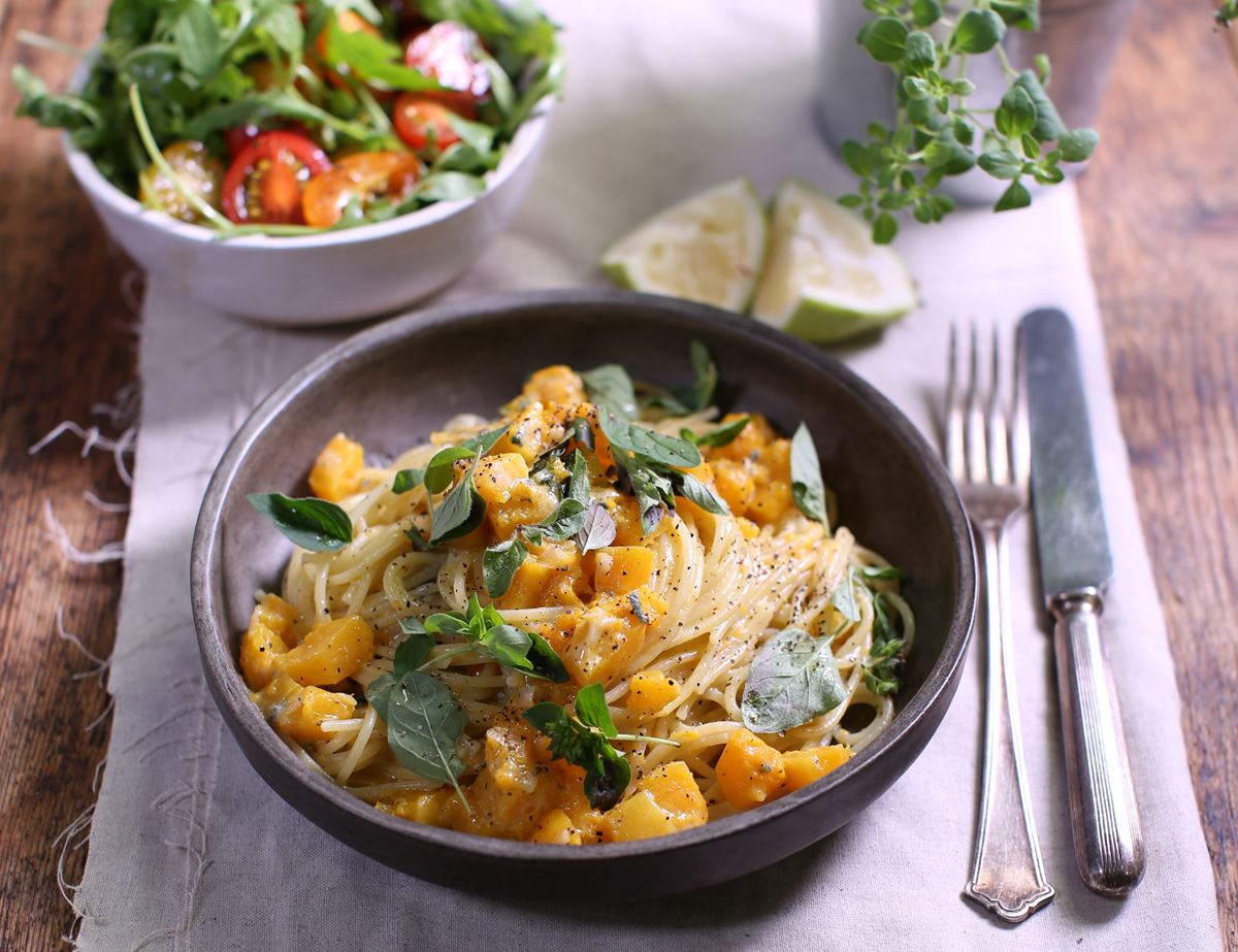 Spaghetti with Squash, Perl Las Cheese & Oregano