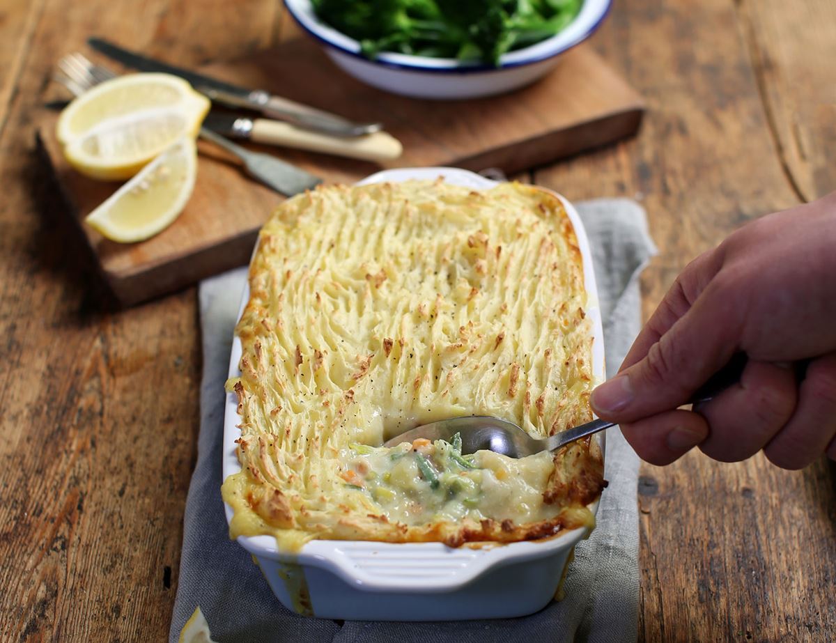 Creamy Leek & Tarragon Fish Pie