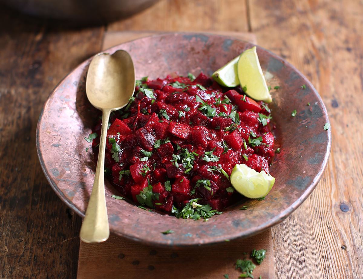 Fragrant Beetroot & Potato Curry