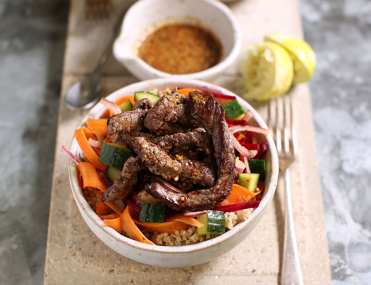 Beef with Horseradish & Rainbow Veg