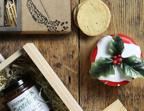 Christmas Pudding Caerffili, Organic, Caws Cenarth Cheese (200g)