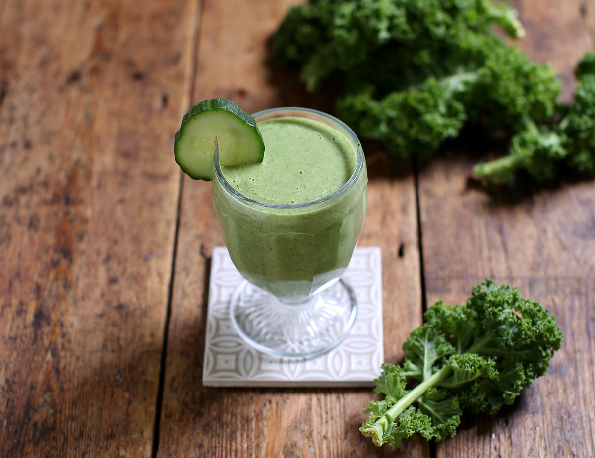 Green Kale & Nut Shake