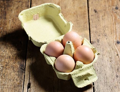 FREE GIFT-  Eggs, Organic Free Range (4 eggs)