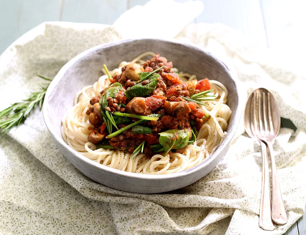 zzzzzzzzzzzzSpaghetti with Lentil & Porcini Mushroom Ragù