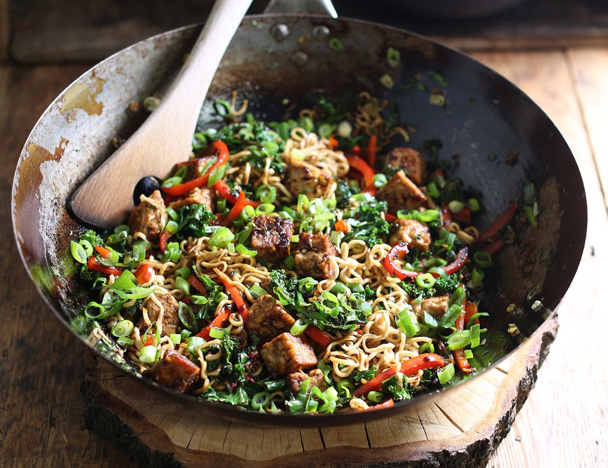 Tangy Tempeh & Noodle Stir-Fry