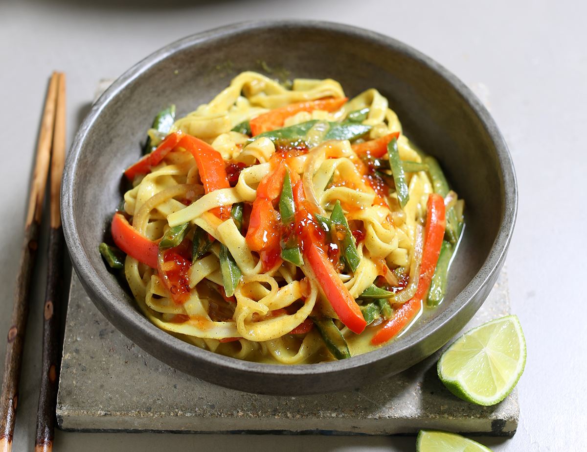 Quick Coconut Curry Noodles