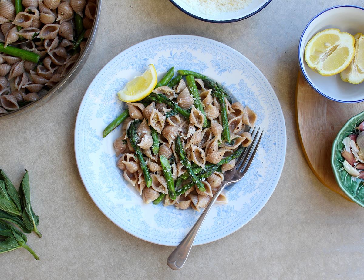 Buttery Spelt Pasta with Anchovies & Asparagus