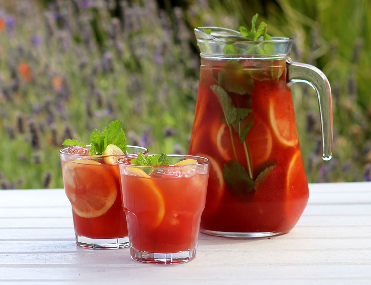 Alcohol-Free Summer Sangria