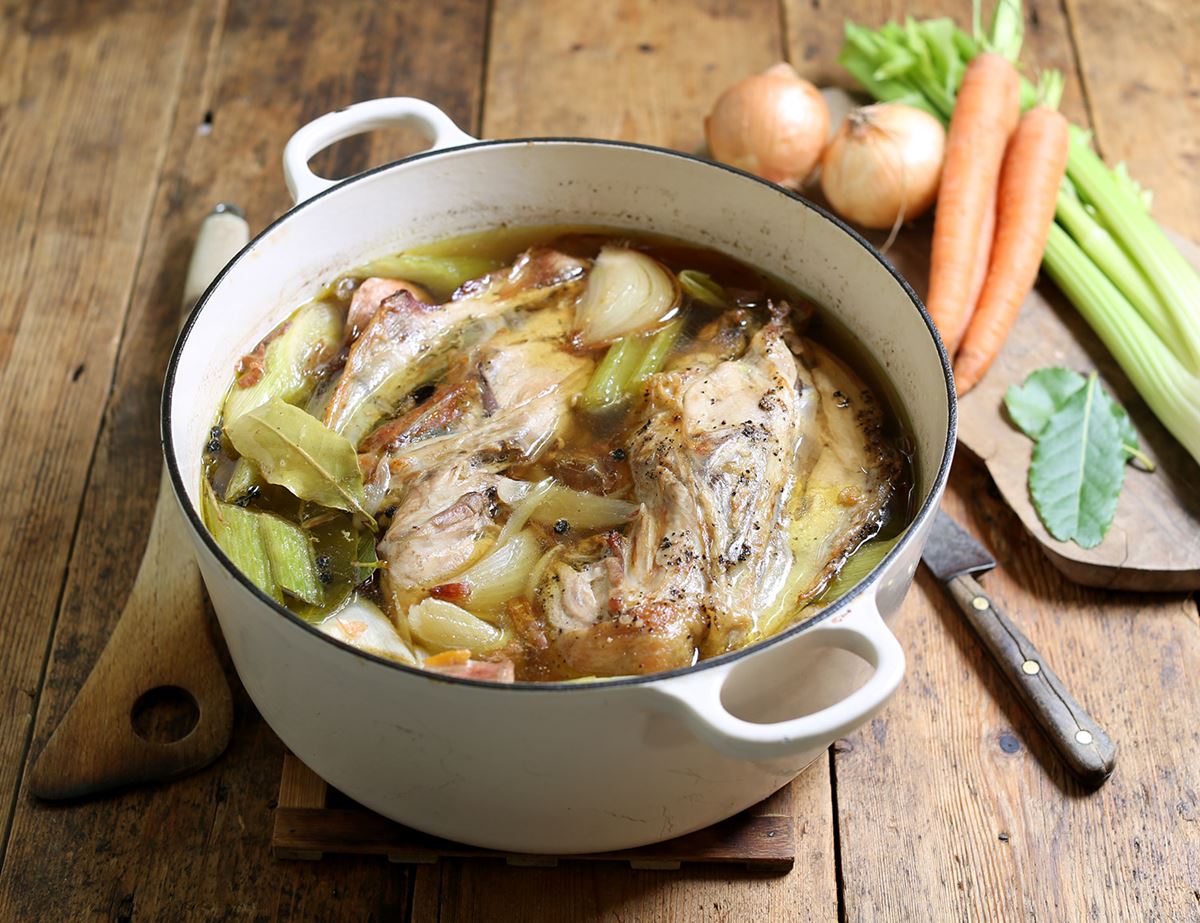 Homemade Chicken Stock