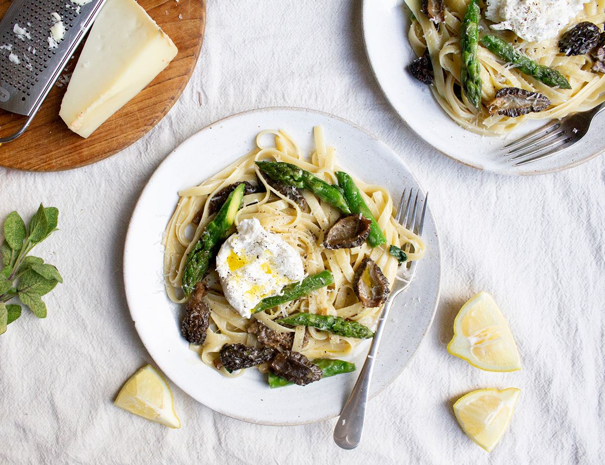 Tagliatelle with Wild Mushrooms, Asparagus & Burrata