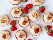 Strawberry, White Chocolate & Soured Cream Cupcakes