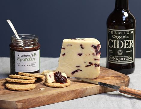 Wensleydale with Cranberries, Organic, Lye Cross Farm (300g)