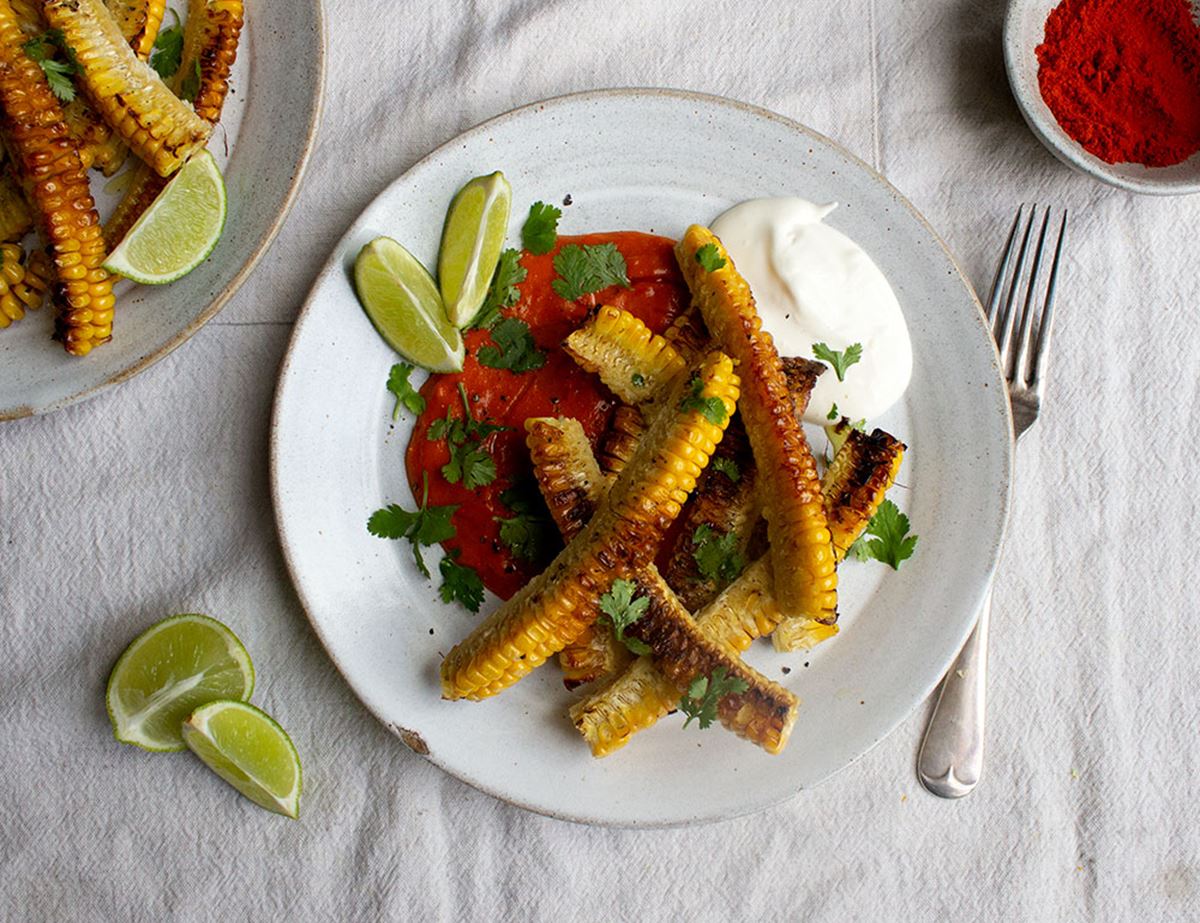 Sweetcorn Ribs with Tomato, Chilli & Lime Hot Sauce