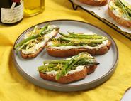 Asparagus & Goat's Cheese Bruschette