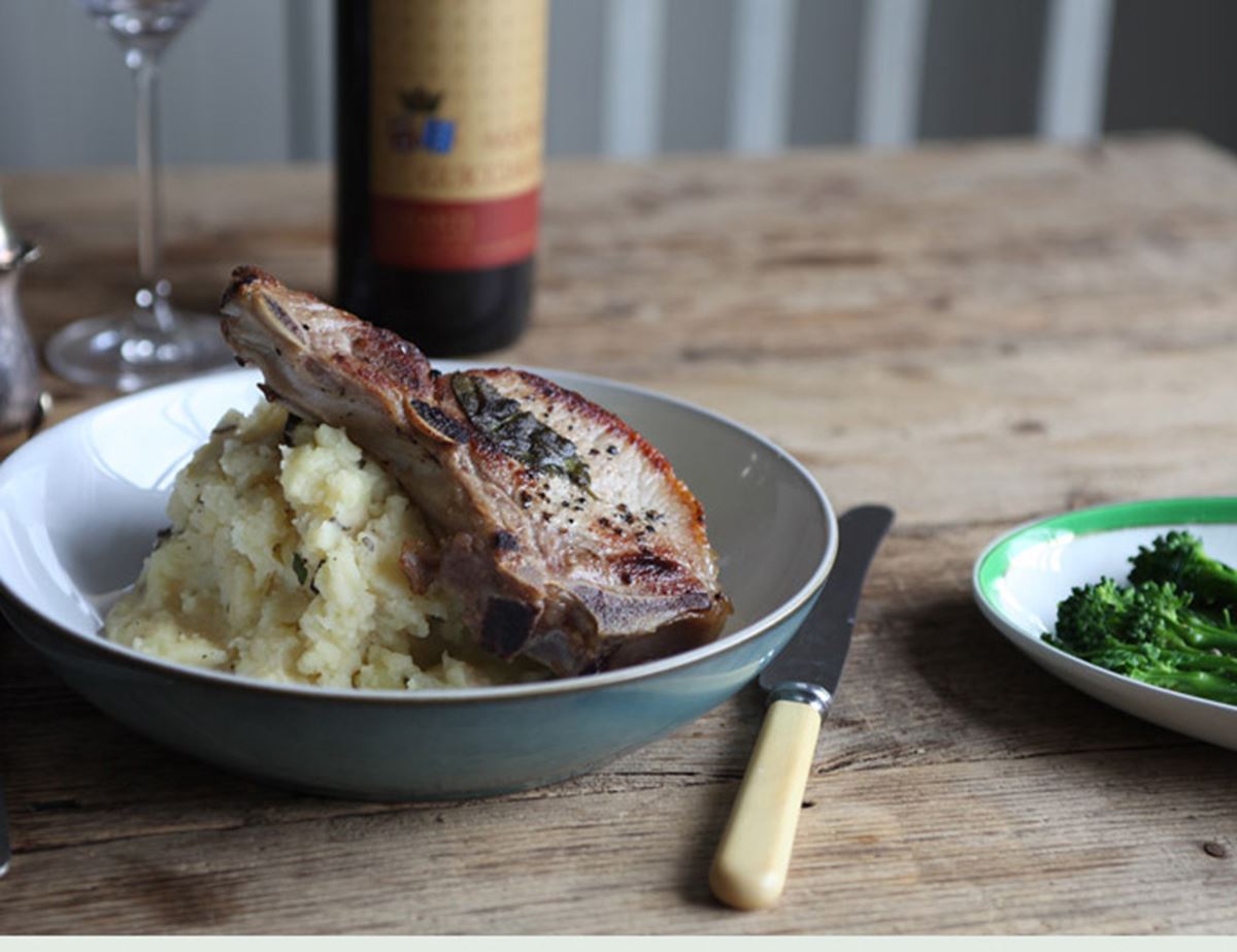 Pork Crackle Chops with Cider Mash 