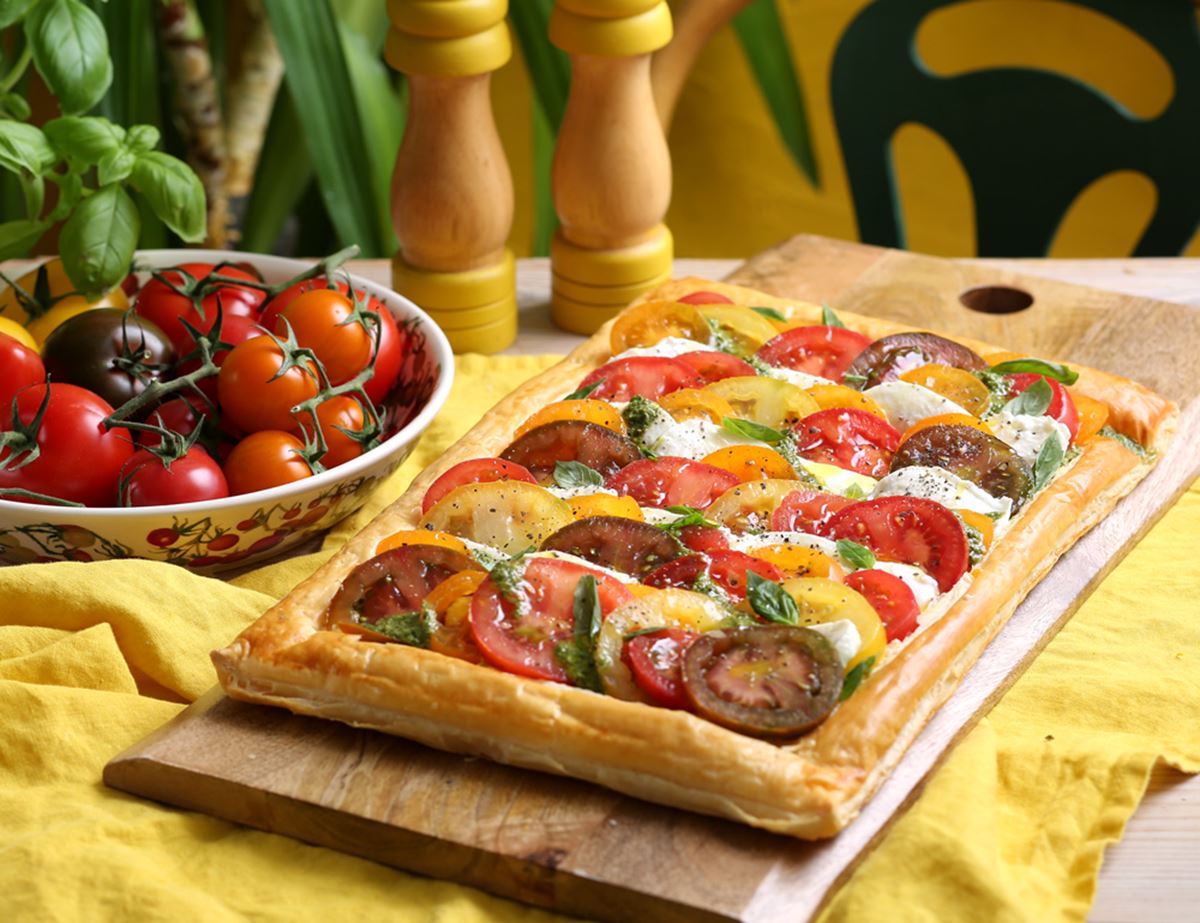 Caprese Tomato Tart