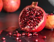 How to Prepare Pomegranates