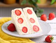 Strawberries & Cream Sandwich