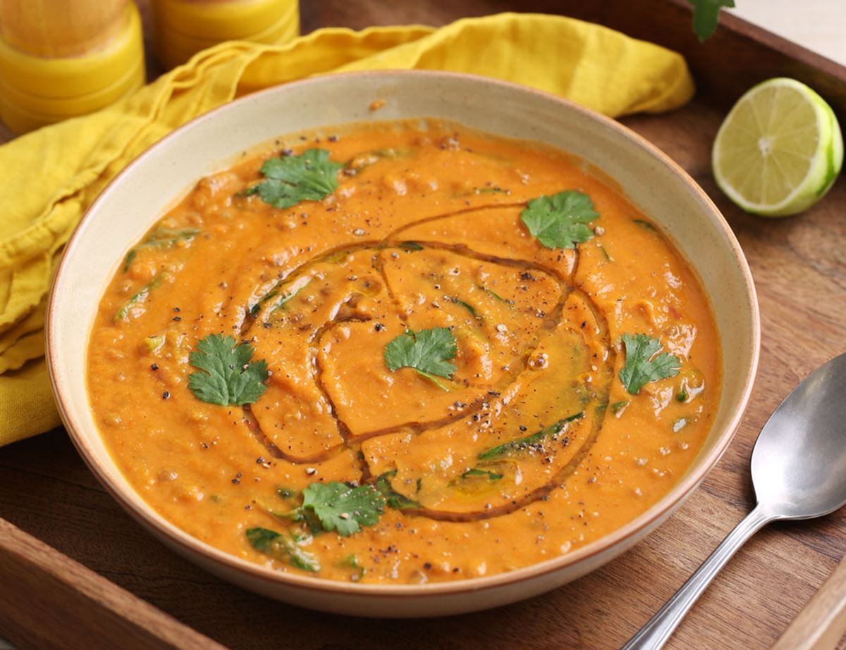 Spiced Sweet Potato, Lentil & Peanut Butter Soup