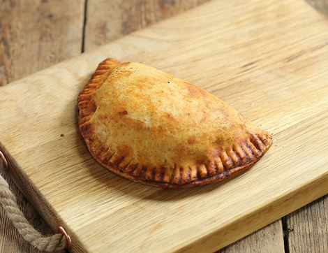 organic spicy bean pasty