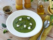 Courgette, Spinach & Goat's Cheese Soup