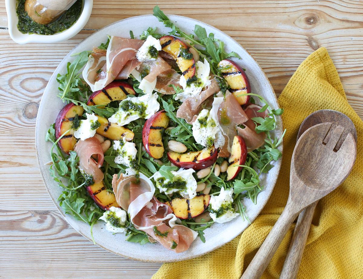 Griddled Nectarine, Prosciutto & Mozzarella Salad