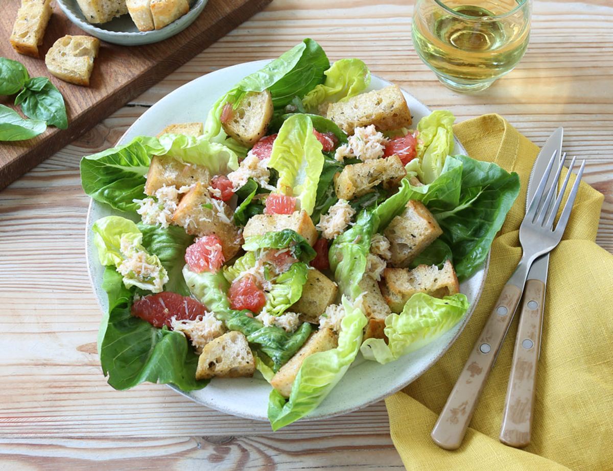 Chilli Crab & Grapefruit Salad