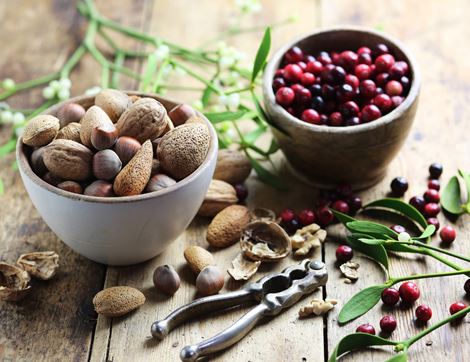 english walnuts with cranberries