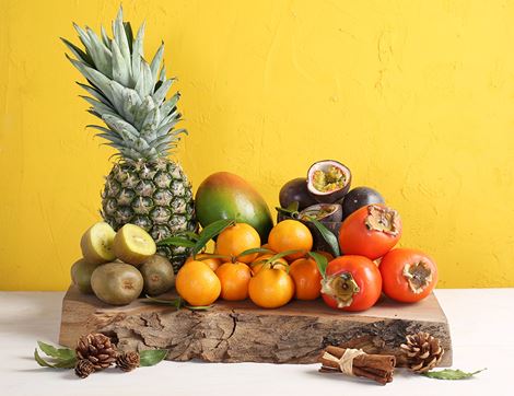 the deluxe christmas fruit box