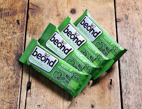 Apple & Cinnamon Bar, Organic, Beond (Pack of 4)
