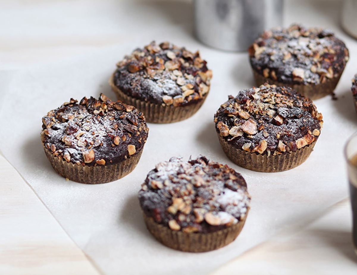 Pear & Cocoa Muffins