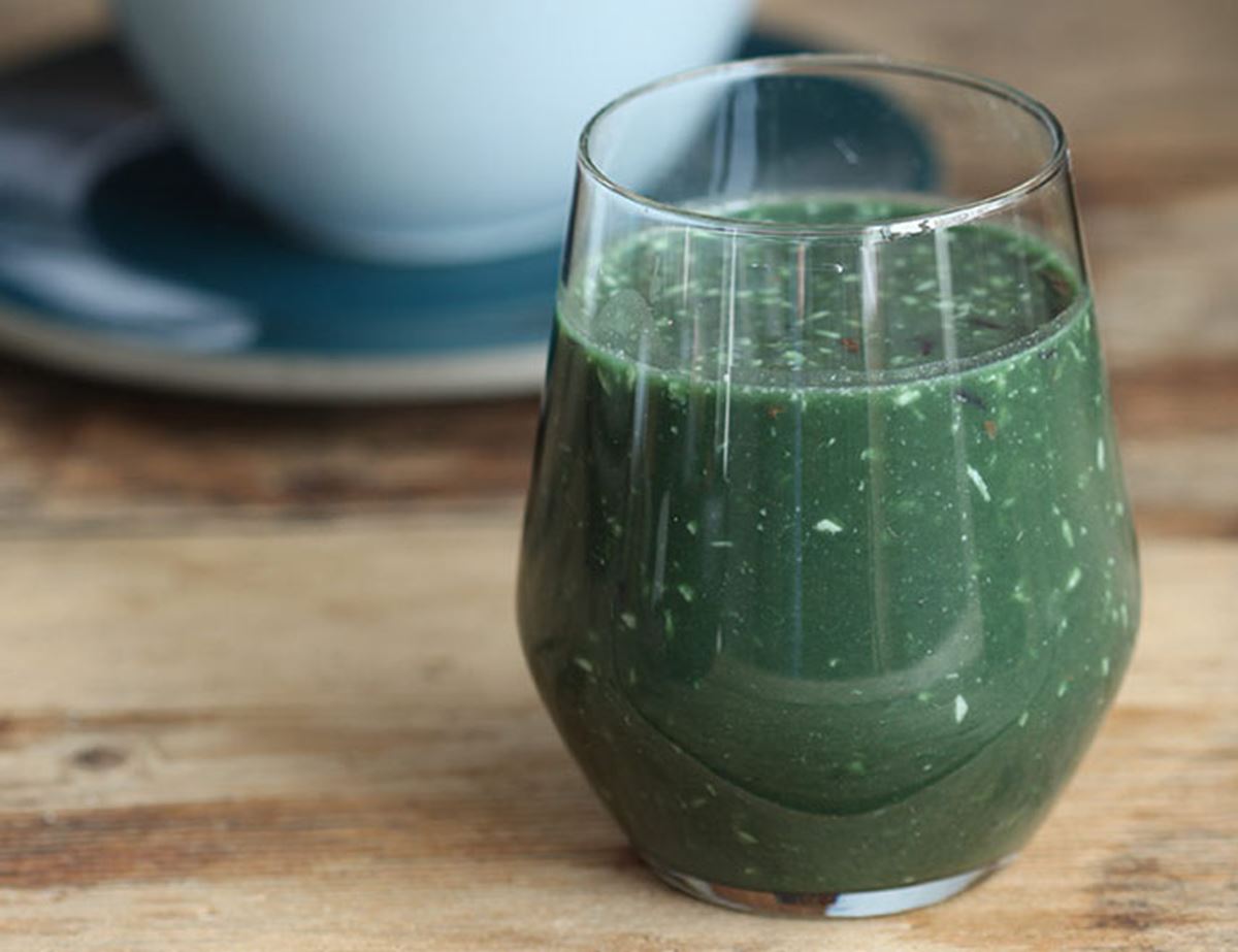 Green Nut Smoothie